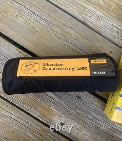 Fluke TLK-225 SureGrip Master Accessory Set New