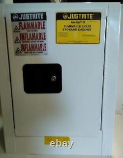 Justrite 890405 Sure-Grip Ex Flammable Safety Cabinet 4 Gal