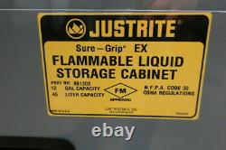 Justrite 891303 Sure-grip Ex Flammable Liquid Storage Cabinet 12gal