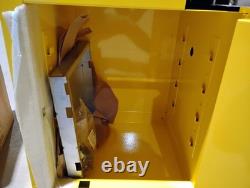 Justrite Sure-Grip EX 4 Gal. Flammable Liquids Safety Storage Cabinet 890420