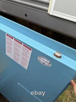 Justrite Sure-Grip Ex 12 Gallon Compac Cabinet for Corrosives Manual Close