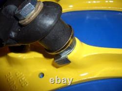 NOS Sure Grip Magnums sz 6 with Sure Grip SKIN Trucks BLACK fully Threaded