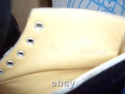 New Old Stock Oberhamer 61 Sz 4 Boys / Girls 5 On a set of Sure Grip INVADERS