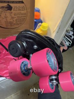 Rock Skates GT-50 Unisex Lace Up Roller Skates Womens Size 7 Mens Size 5