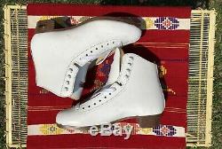 Sure Grip 93 Womens Size 7 White Leather Artistic Skate Boot