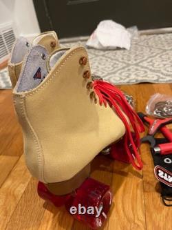 Suregrip Boardwalk Roller Skates, Toe Guards, Crab Tool. Etc
