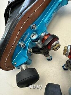 Botte de patin Riedell 695 sur plaque Atom Falcon Pilot Plus d'occasion avec roues SureGrip