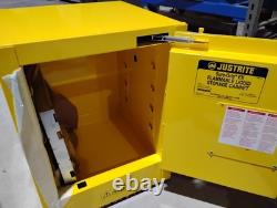 Justrite Sure-Grip EX Armoire de stockage de liquides inflammables de 4 gallons 890420