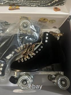 Moxi Panther Skate Lot Taille 8 TOUT NEUF d'une valeur originale de plus de 325 $