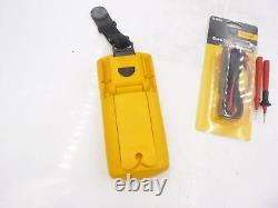 Multimètre de process FLUKE 787 avec fils de test en silicone Sure grip