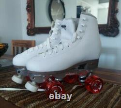 Patins à roulettes à roulement sûr taille 7. Blanc neuf. Patins en ligne